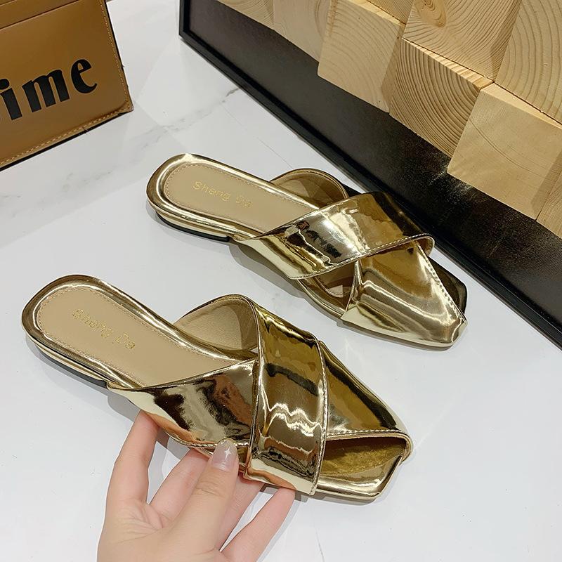 

Серебристые балетки с низким каблуком, летняя обувь, новинка на Новый год, нишевые плетеные пляжные прохладные шлепанцы с открытым носком 40 золотой