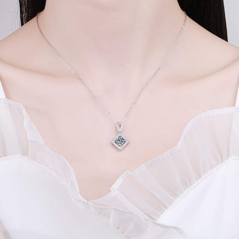 Womens Geometric Square Pendant Necklace D Color Moissanite Platinum Plated 950 1 Carat With Certificate
