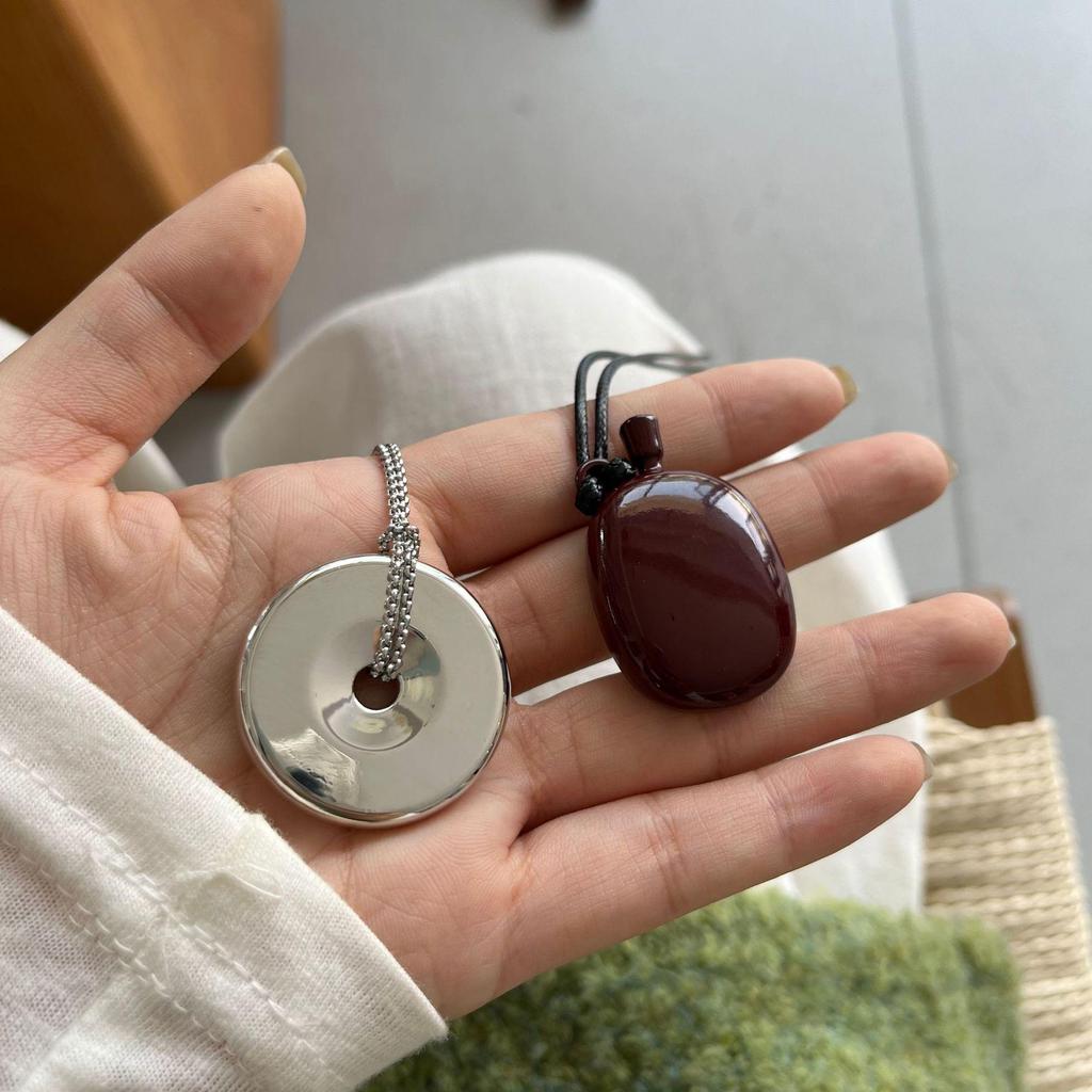Blogger-Style Water Bottle Pendant Necklace with Safety Buckle - Minimalist Metal Chain for Women