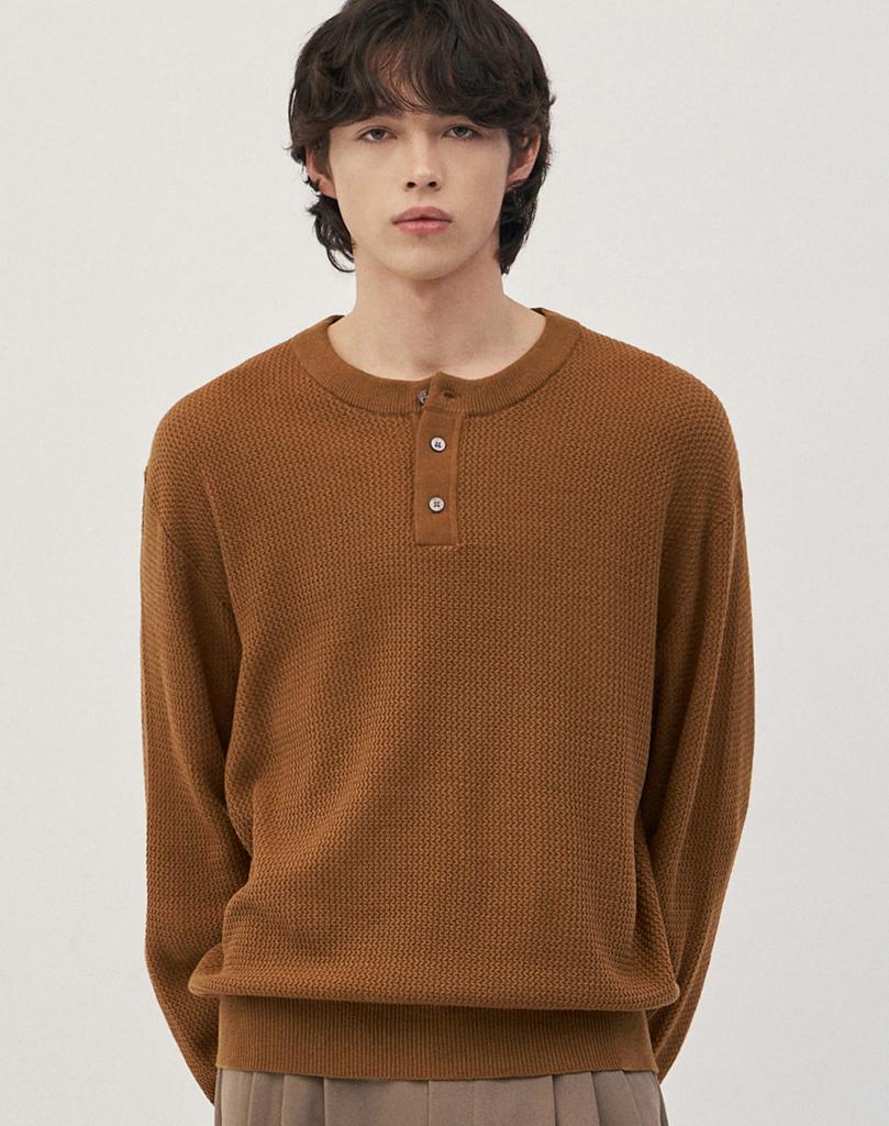WORK ON BODY OFF Easyon Semi-Overfit Henley Neck Knit [Brown]