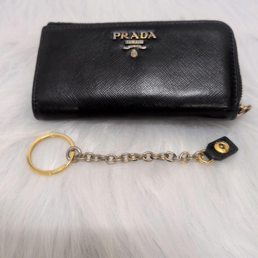 Good conditionPRADA Prada Saffiano coin case coin purse key case