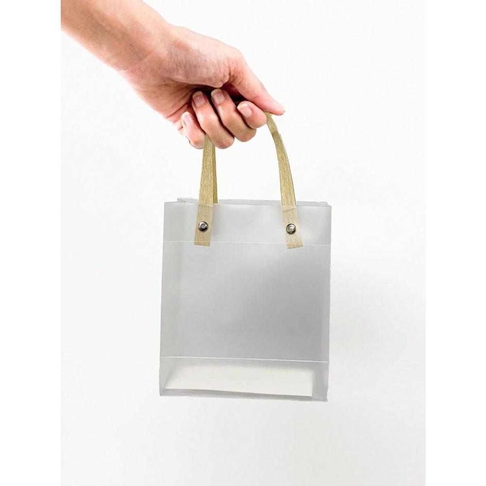 

1 шт. Прозрачные подарочные пакеты с ручками, Многоразовые пластиковые пакеты с ручками из коричневой соломы, Полупрозрачные матовые подарочные пакеты на День святого Валентина 1PC разноцветный