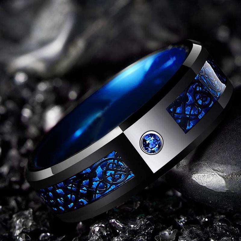 Mode 8mm Männer Rote Nut Abgeschrägte Kante Edelstahl Keltischen Drachen Ring Zirkon Inlay Rot Carbon Fiber Ring Männer hochzeit Band