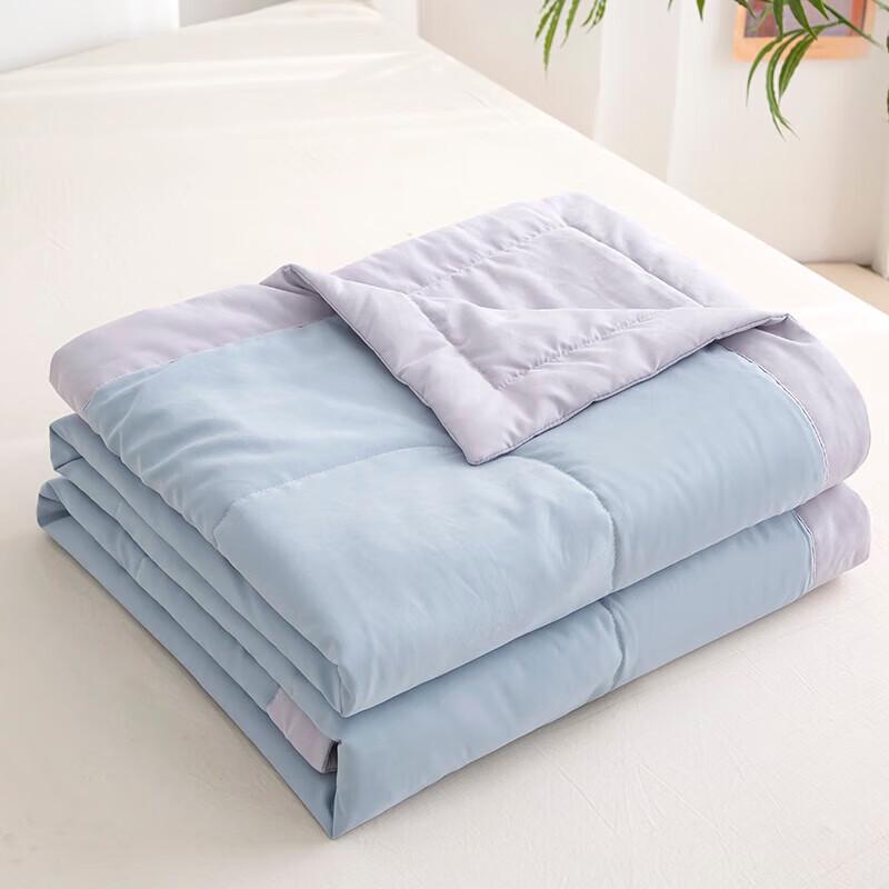 

Mercury Home Textiles Summer Fiber Quilt