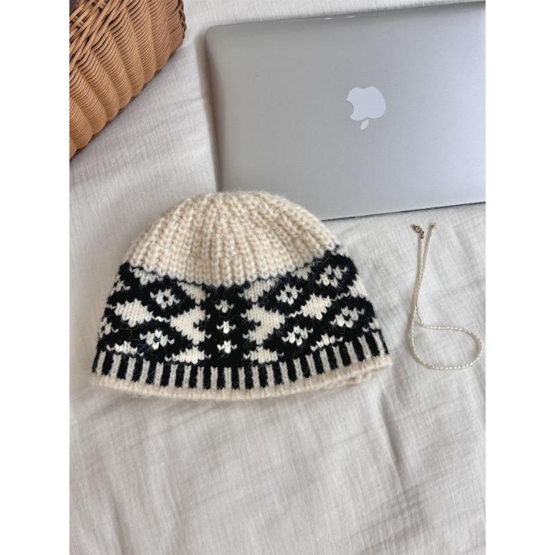 

Осенне-зимняя ретро шерстяная шляпа в ромбовидную клетку для женщин, модная нишевая вязаная шапка, шапка от холода для головы, защищает от холода и сохраняет тепло M（56-58cm）