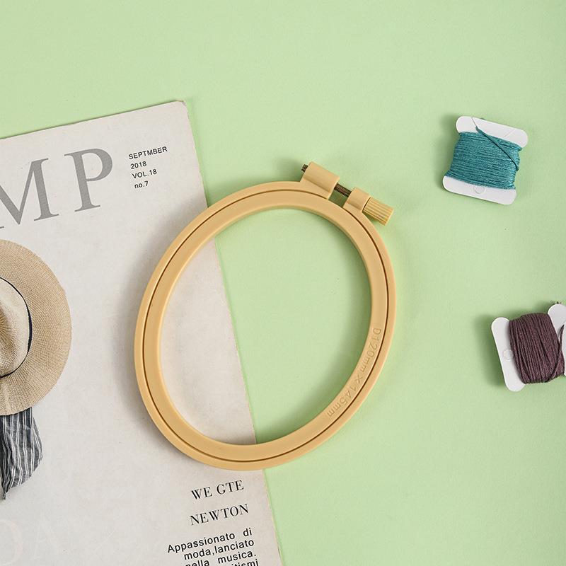 1 Pcs Elliptic Embroidered Stretch Embroidery Hoops Tool Embroidery Cross-Stitch Plastics Frame Hoop Circle Embroidery Shed DIY