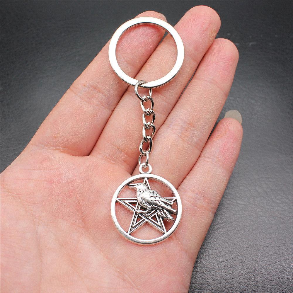 28mm Key Ring Star Pentagram Moon Minimalist Jewelry Components QY043