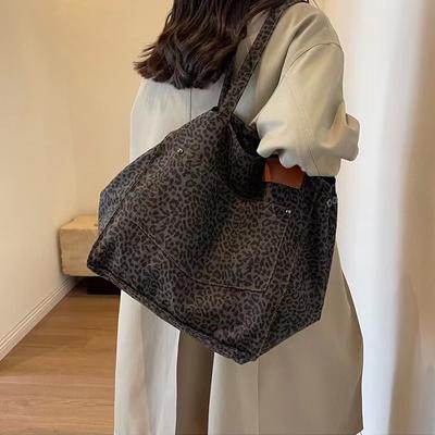 Bolsa de ombro moderna com estampa de leopardo de grande capacidade para mulheres, bolsa tote simples e personalizada, bolsa de compras versátil Viagem b