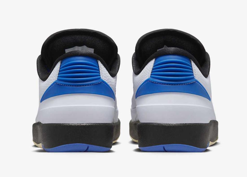 DX4401-104 Nike WMNS Air Jordan 2 Retro Low Varsity Royal