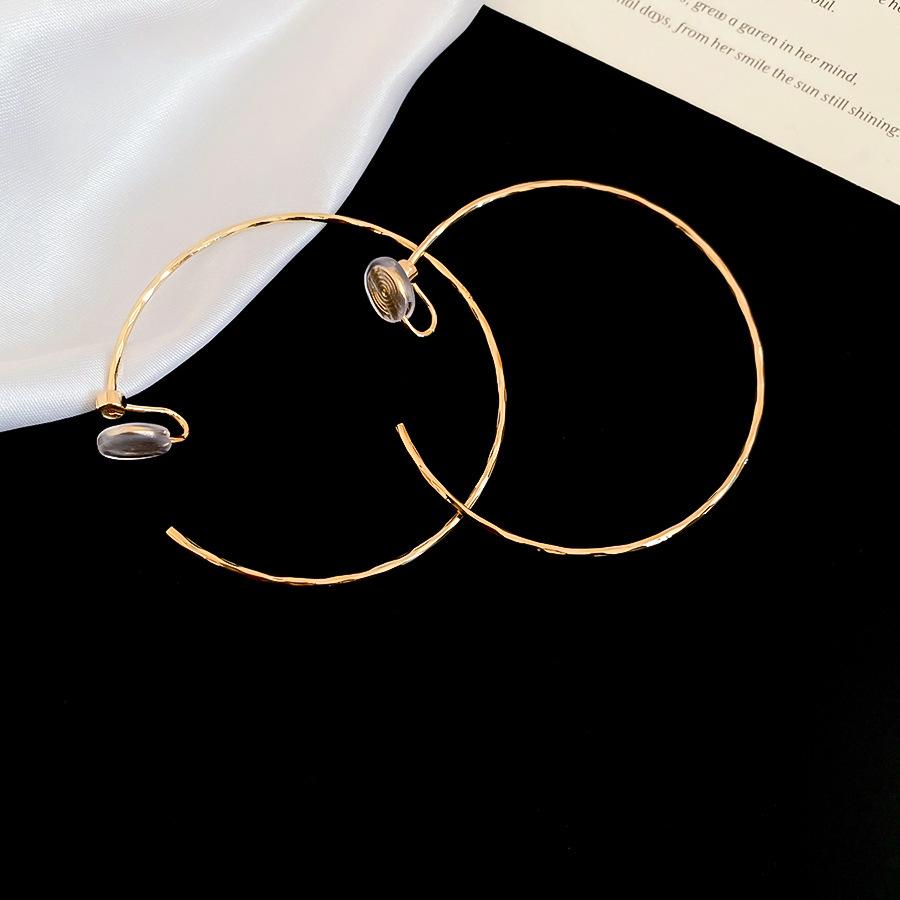 Brincos de Pressão Minimalistas Chiques para Orelhas Não Perfuradas, Estilo Europeu-Americano, Design Único, Acessório de Moda Versátil