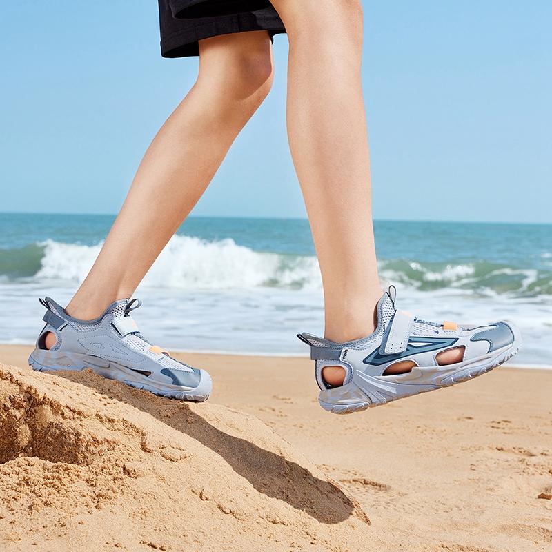 Anta Kids Trendy Fashion Color Block Comfortable Versatile Slip-On Beach Shoes Men Sandals A12526945