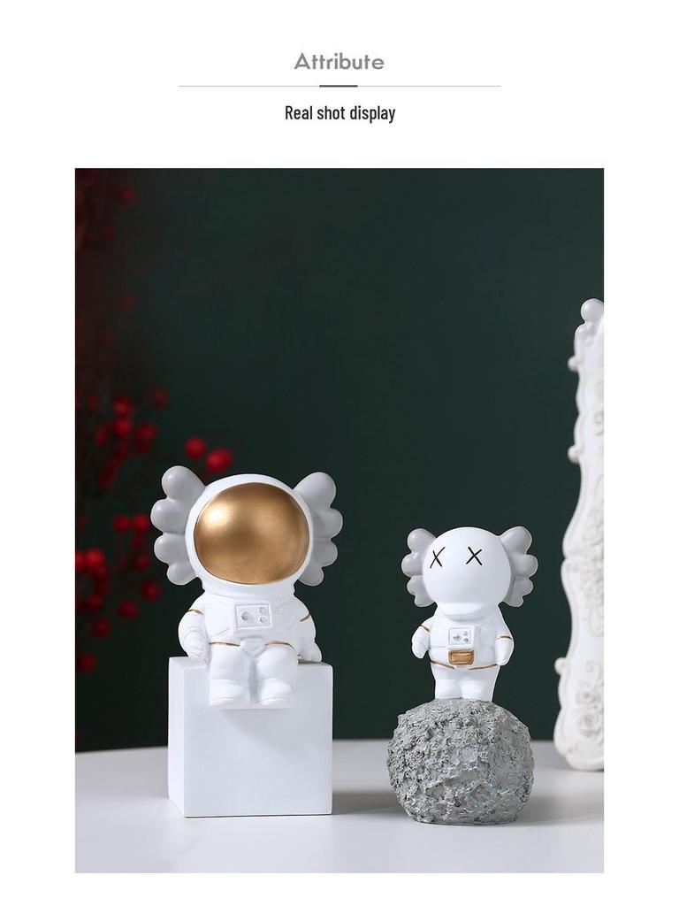 Astronaut Phone Holder, Pen Holder, and Tissue Box for Living Room Resin Ornaments.