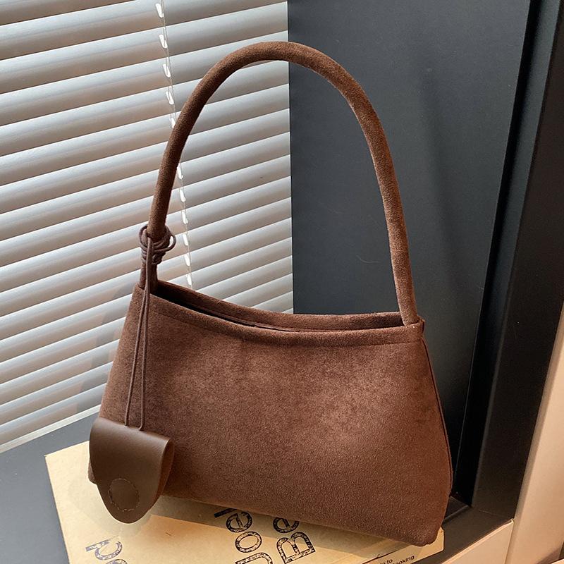 A Niche Underarm Bag, Simple and Casual, Single-shoulder Matte Fashionable Handbag