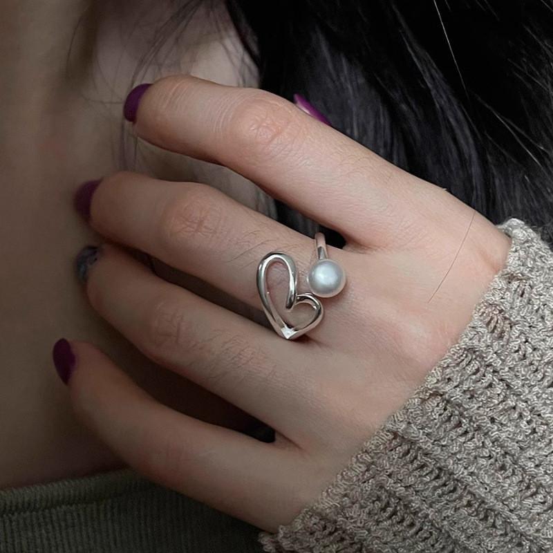 Elegant Geometric Heart Pearl Ring For Women Stylish Adjustable Open Finger Design