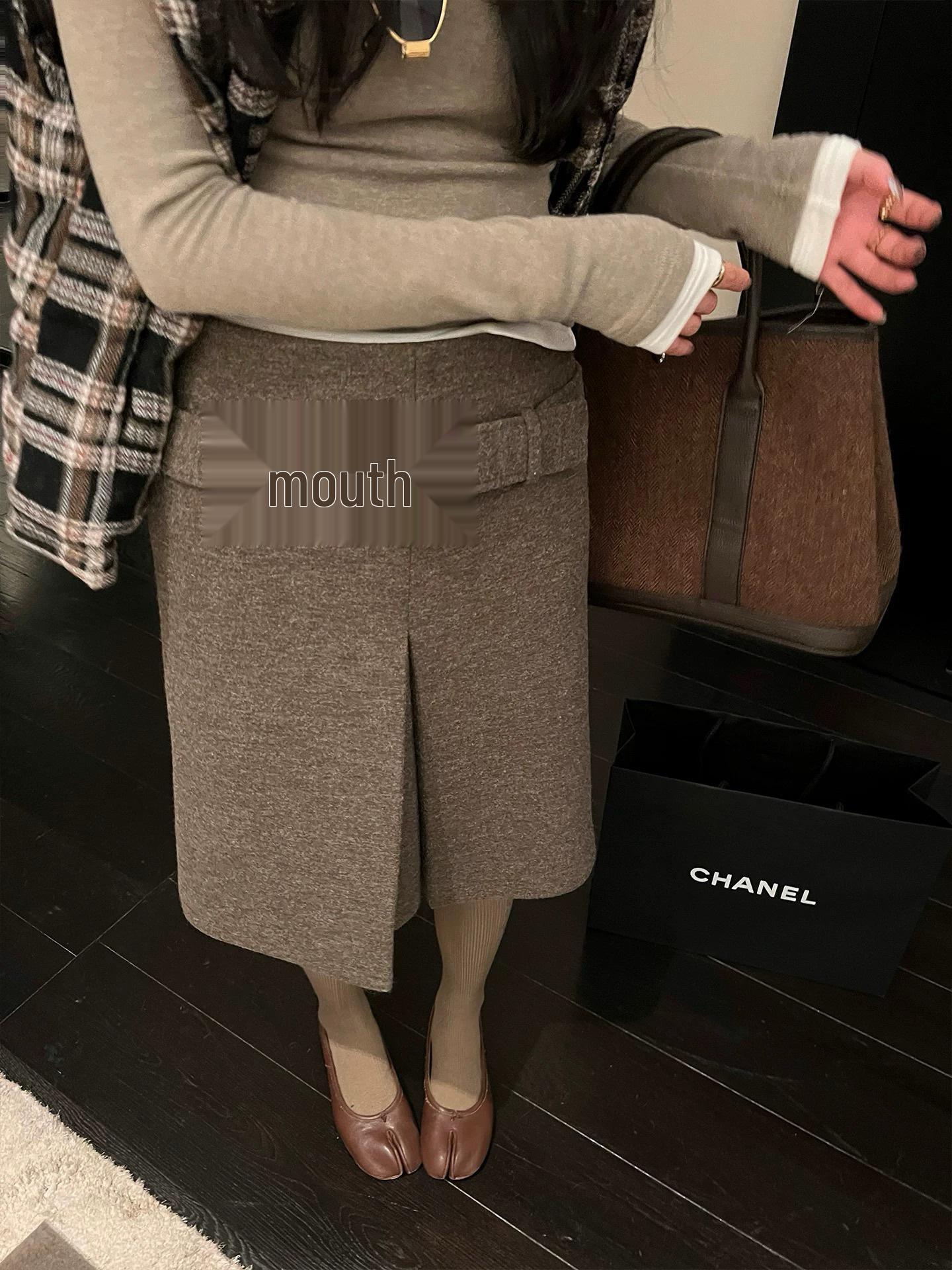 Olive Green Wool A-Line Midi Skirt: Tailored, Heavyweight Old Money Style, Belted. Medium оливковое зеленый