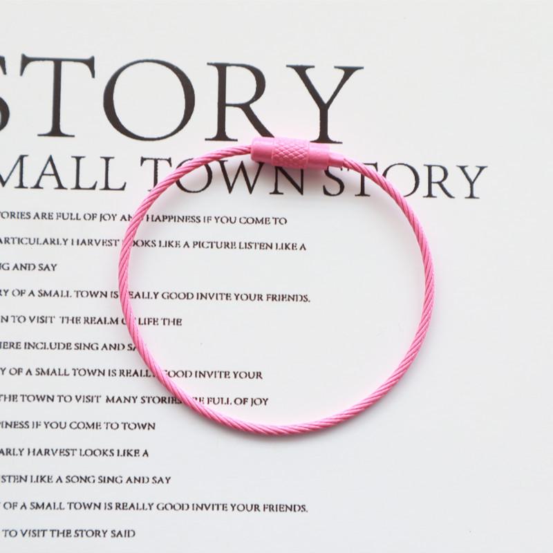 1 stk Fargerik Bagasjelappklemme i Rustfritt Stål Slitesterk og Enkel å Installere Perfekt for Reise og Daglig Bruk