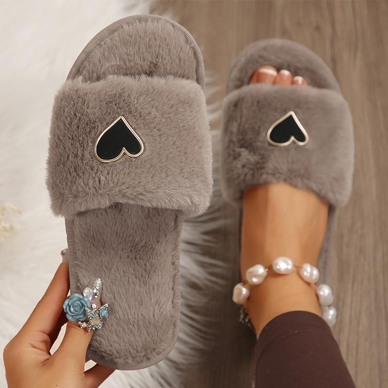 Fashion Black Fur Autumn Winter 2025 Woman Indoor Slippers Heart Shaped Soft Sole Women's Home Slippers Furry Plush Bedroom Slides Shoes