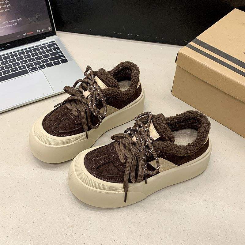 Platform bread shoes women's 2025 winter new heightening muffin piled warm wool cotton shoes casual sports board shoes