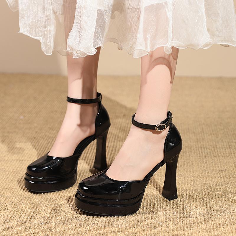 

Модная французская водонепроницаемая платформа высокий каблук женские летние туфли с ремешком на щиколотке из лакированной кожи на толстом каблуке 11 см абрикосовые высокие сандалии 35 чёрный