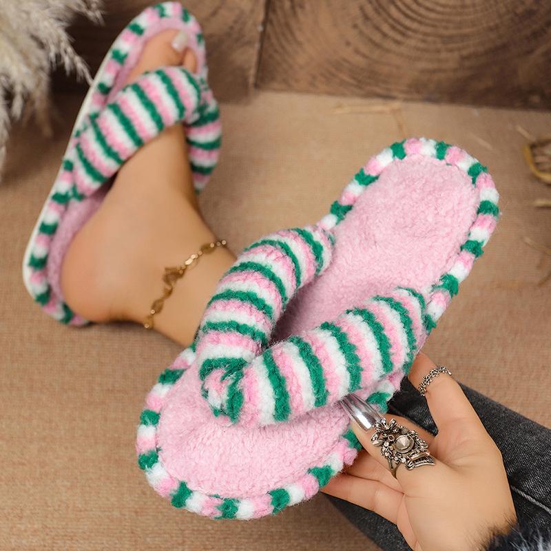 Fashion Fashion Colorful Striped Plush Slippers Women Winter Comfortable Indoor House Flip Flops Woman Clip Toe Non Slip Bedroom Slides