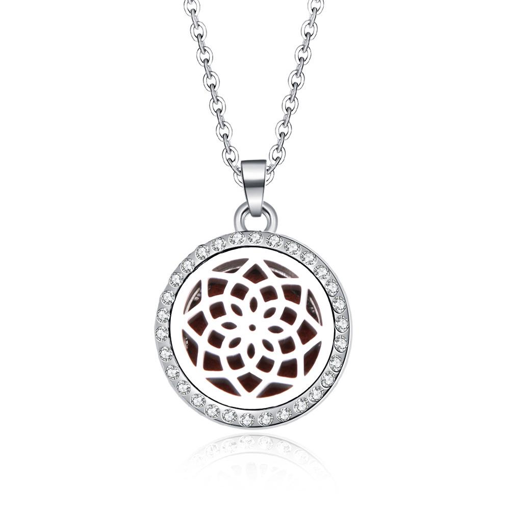 In-Stock Aromatherapy Hollow Diamond Pendant Necklace