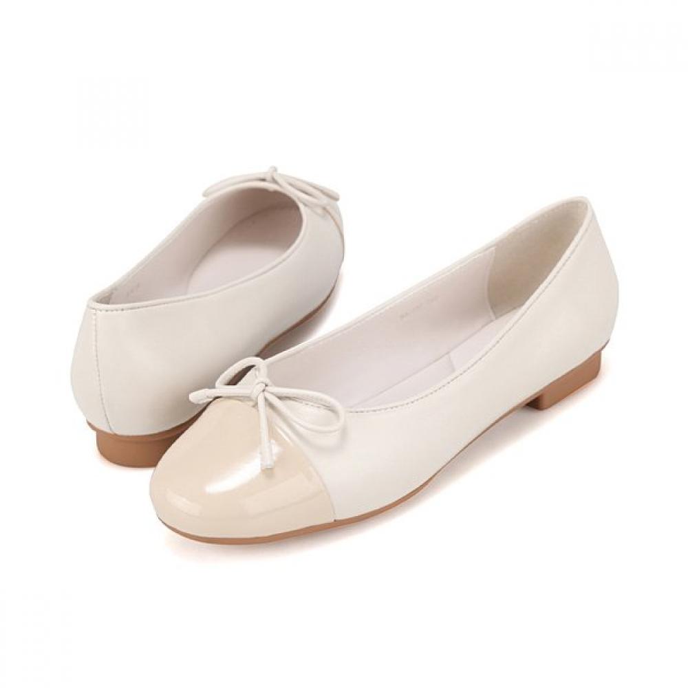 Barbara Lambskin Enamel Combi Ribbon Flat 1.5cm Bbj182iv