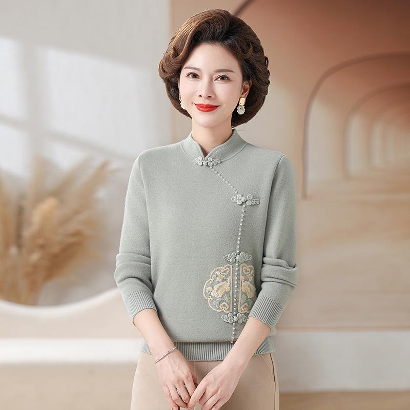 2024 Women's Plus Size Fleece-Lined Sweater for Autumn/Winter - Thick One-Piece Base Layer for Middle-Aged & Elderly Moms