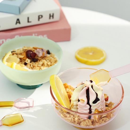 Handgefertigter farbiger Glaslöffel für Frühstück Dessert Hitzebeständiger Löffel für Haferflocken Joghurt Kaffee Spülmaschinenfest Künstlerisches Küchenutensil Einzigartig