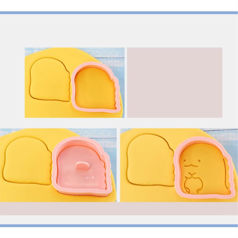 6Pcs/Set DIY Cartoon Biscuit Mould Christmas Cookie Cutters 3D Cartoon Cookie Stamp Plastic Baking Mould