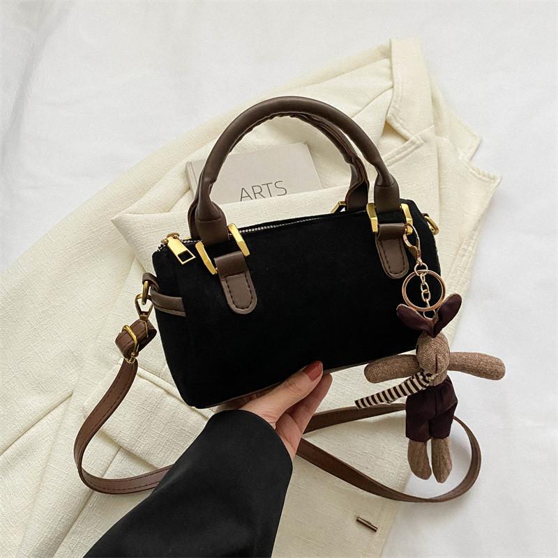 Trendy Women's Square Bag 2024 New Handbag Simple Retro Shoulder Bag Street Fashion Casual Shoulder Bag
