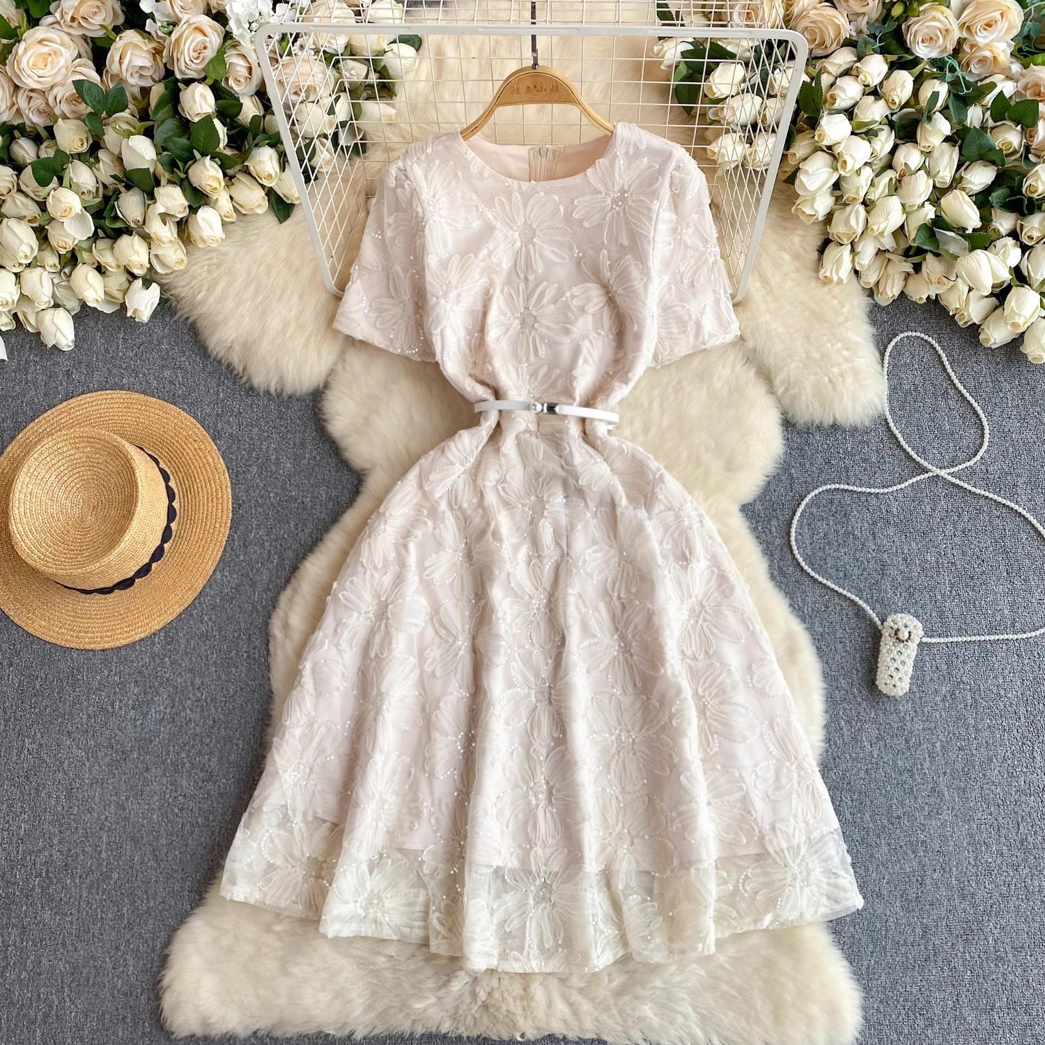 

Летнее элегантное сетчатое платье с вышивкой и блестками, женское шикарное платье с цветочным жемчугом и поясом миди, вечернее платье для дня рождения, выпускного вечера M бежевый