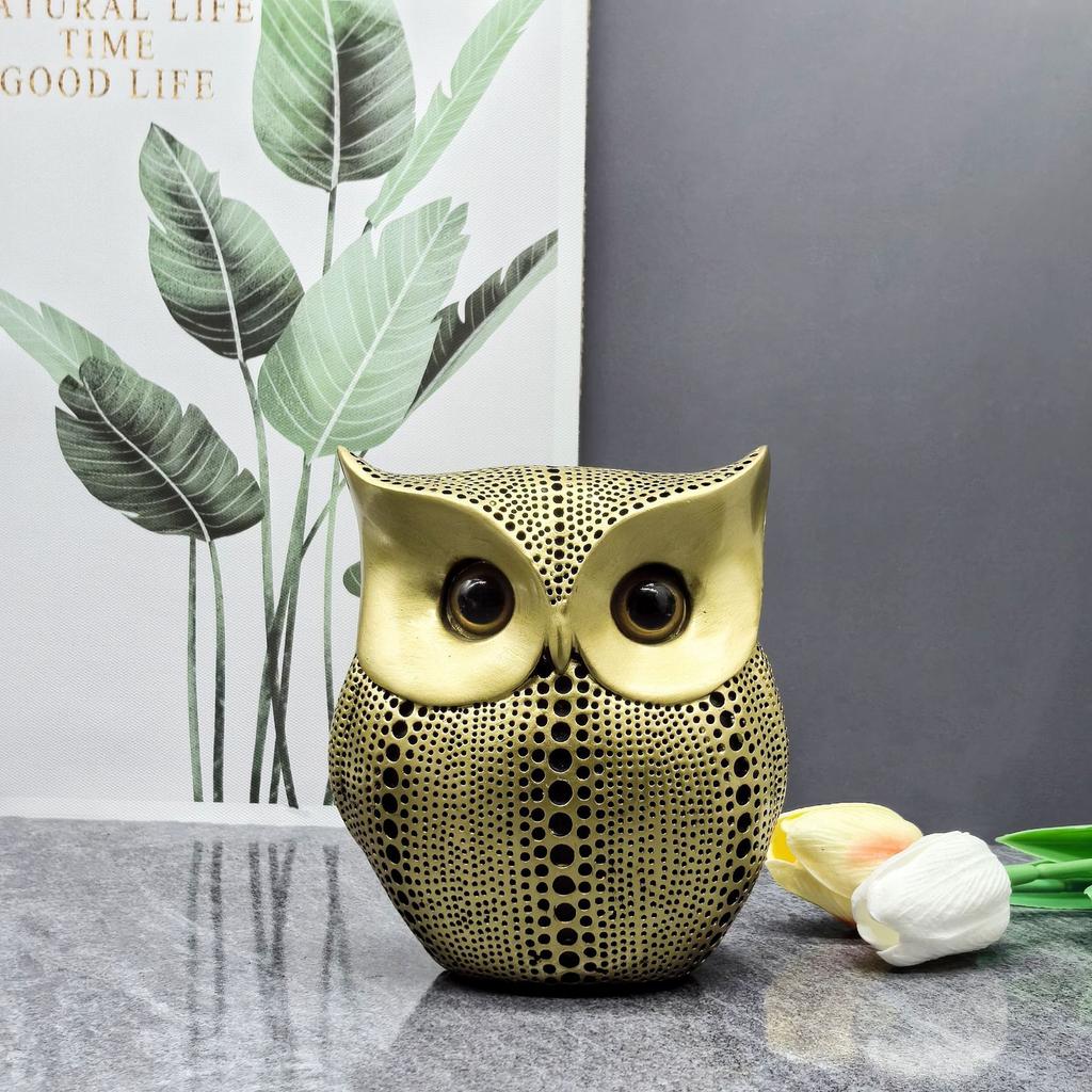 Simple and Luxurious Resin Owl Ornament For Home Living Room, TV Cabinet, Desktop, Foyer Decoration Crafts