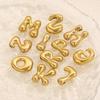 5 Stück Edelstahl 18K PVD-beschichtet A bis Z Englische Buchstaben Anhänger DIY Wasserdichter Schmuck Geschenk Handgefertigtes DIY Zubehör