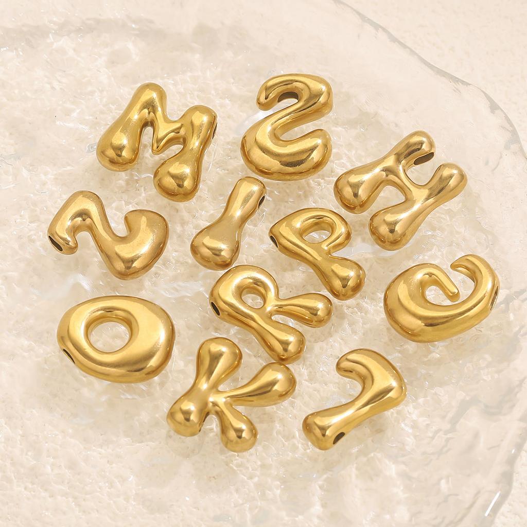 5 Stück Edelstahl 18K PVD-beschichtet A bis Z Englische Buchstaben Anhänger DIY Wasserdichter Schmuck Geschenk Handgefertigtes DIY Zubehör