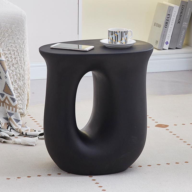 Nordic Coffee Tables Small Side Table Decoration Accessories Cute U-shapped Design Portable Living Room Furniture Self-contained