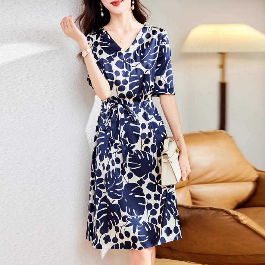 

Printed silk dress women s summer new light luxury design mulberry silk V-neck skirt 3XL