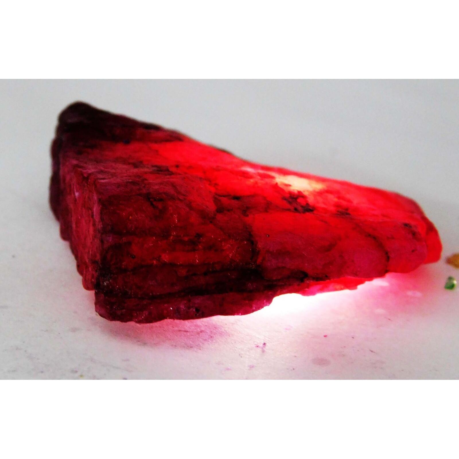 

Big Sale !! Natural Uncut Red Ruby Rough 177 Carat CERTIFIED Gemstone Loose 1AZ-39 45.7 mm approx червоний