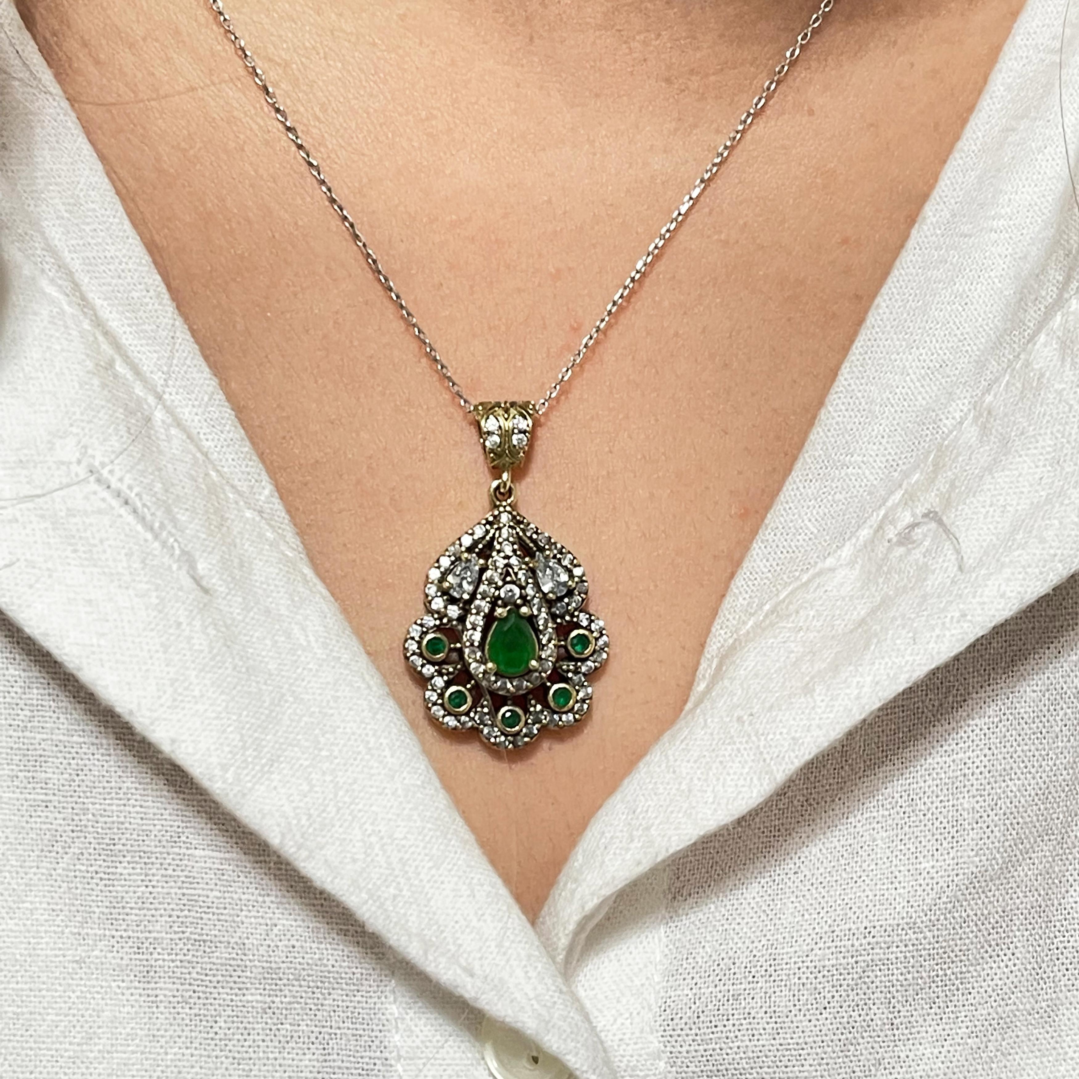 Свингер қыздардың сексін онлайн көру