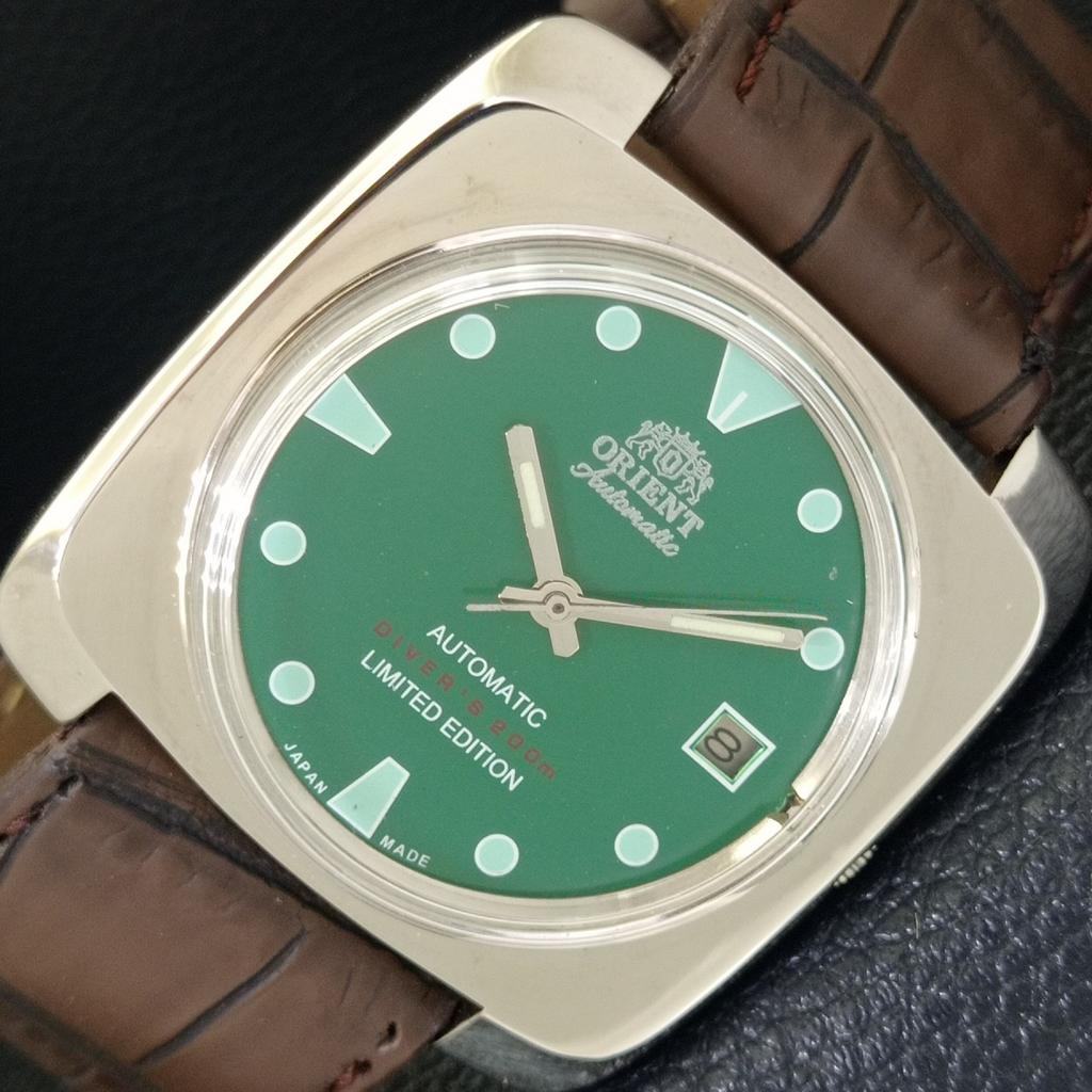 USED ORIENT AUTOMATIC 46941 JAPAN MENS VINTAGE GREEN COLOR DIAL WATCH a702215-5 R123-a702215
