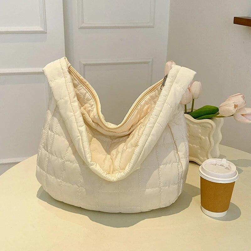 Solid Color Embroidered Single Shoulder WOMEN'S Bag  Fashionable Plaid Crossbody Bag  Large Capacity Commuting Bag