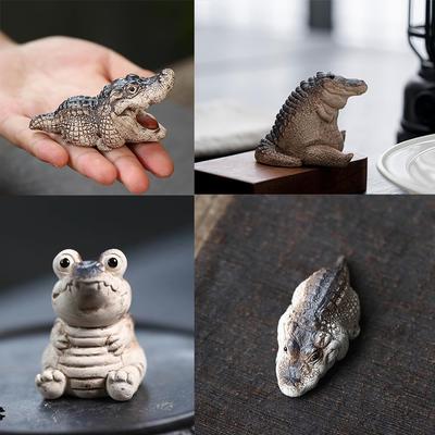 Adorable Crocodile Tea Pet Figurine - Mini Handcrafted Decor for Tea Ceremony, Home Desktop & Shelf Decoration