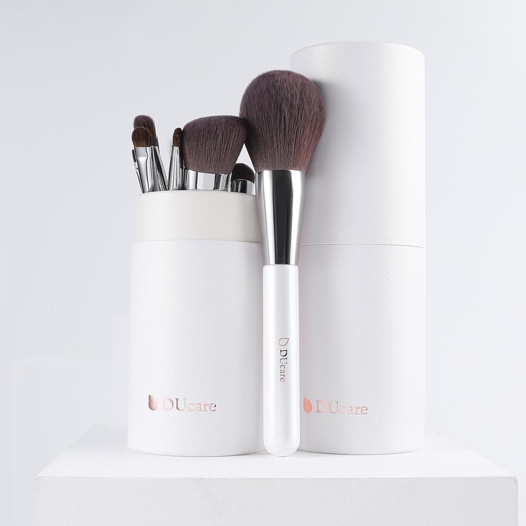 DUcare Profesionální 9dílná sada štětců na make-up, štětce na make-up, blending, korektor, tvářenku, oční stíny, konturování, pudr s cestovním pouzdrem