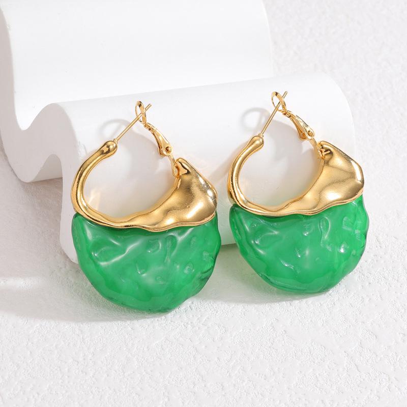 Vintage European U-Shaped Geometric Earrings for Women - Retro, High-End Autumn/Winter Style