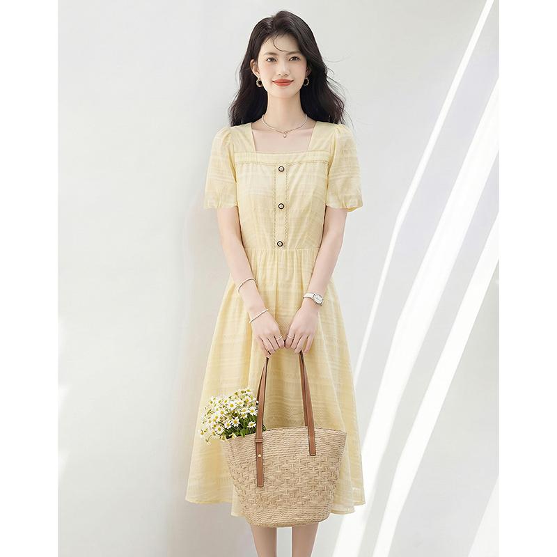 Design Sense Niche Fashion Temperament Slimming Dress for Small Figures