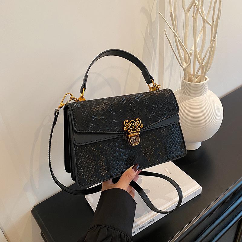 New Fashion Snake Pattern Bacchus Bag Portable Shoulder Messenger Women's Bag