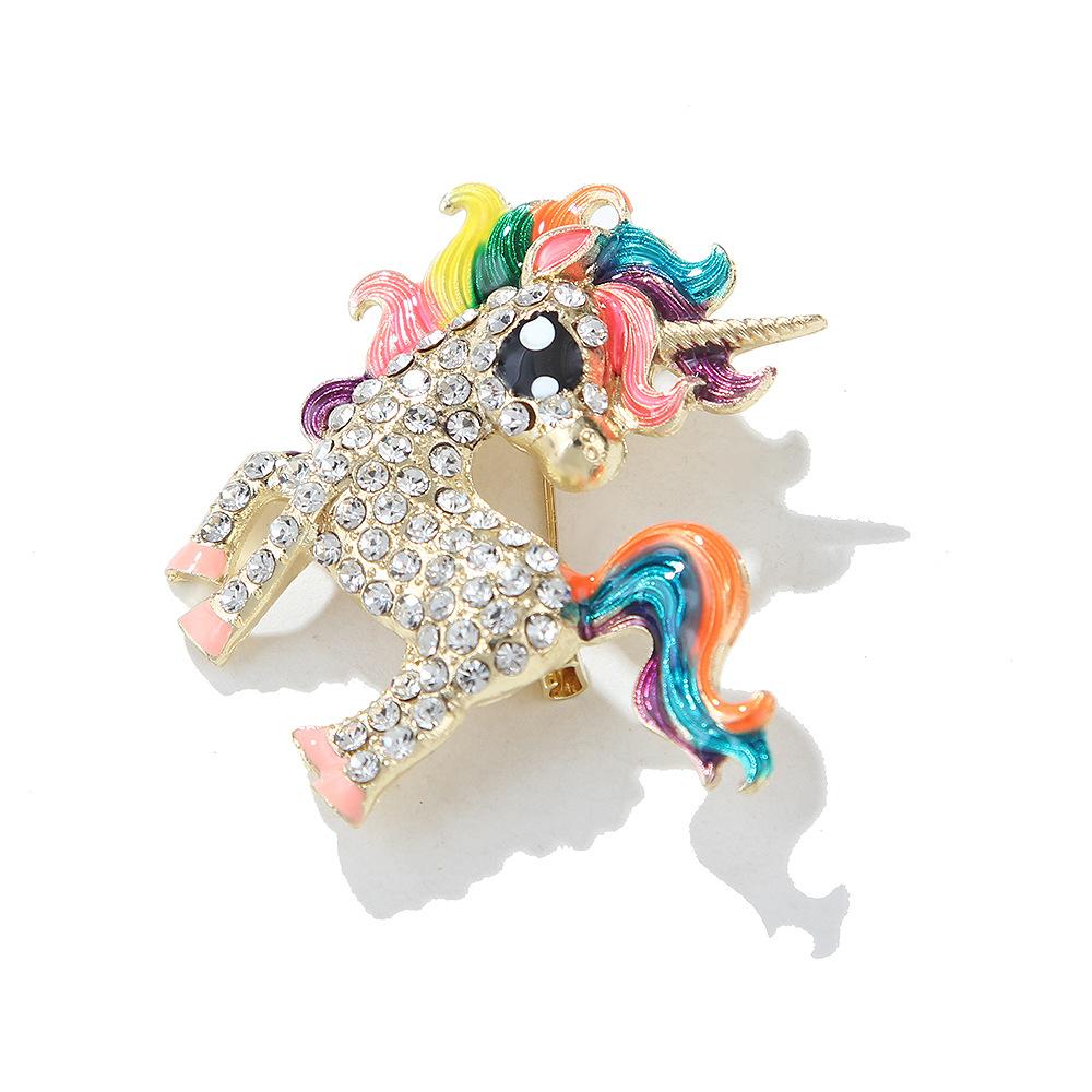 Fashion Pony Brooch Horse Inlaid Diamond Painting Oil Animal Unicorn Pin Exquisite Clothing Accessories Spot