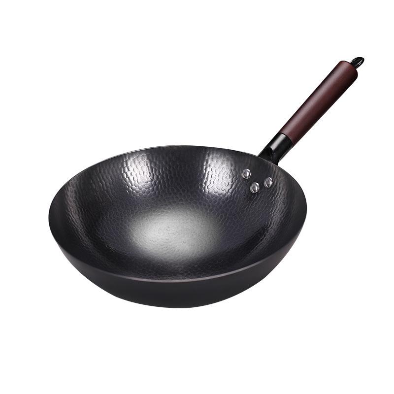 Zhangqiu Hand-Hammered Uncoated Non-Stick Wrought Iron Stir-Fry Wok with Spatula