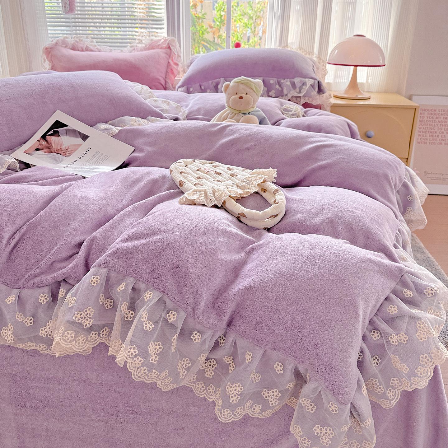 

French Lace Milk Fleece Four-Piece Set, Lace Thickened Milk Fleece Four Pieces 1.8m Sheet 4pc