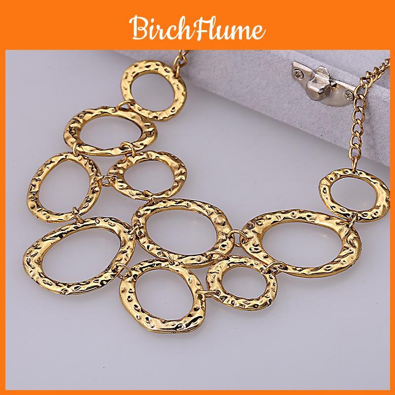 Vintage Alloy Geometric Necklace With Water Wave Chain For Bohemian Fashion Lovers