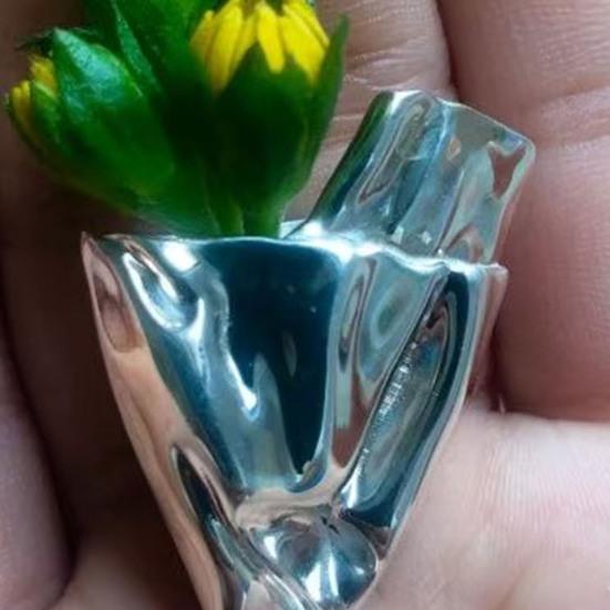 Bouquet Brooch Lightweight Alloy Vase Silhouette Insert Real/Dried Flowers Wearable Art Pin Polished Metal Finish Badge